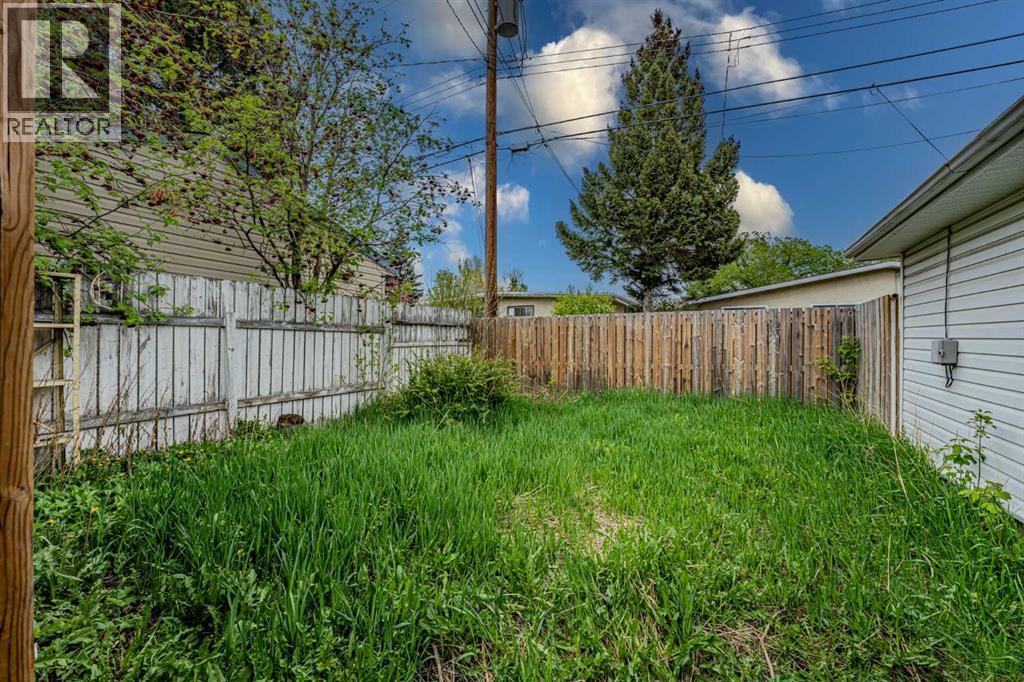 Photo 19 of 7416 Hunterfield Road Nw, Calgary AB