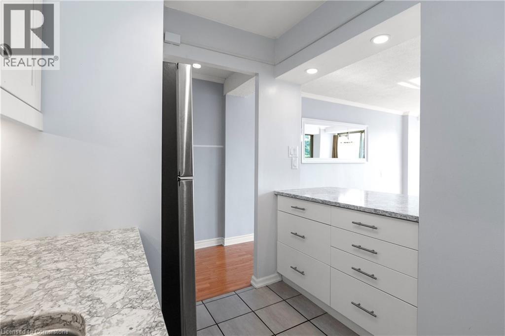 Photo 13 of 150 Charlton Avenue E Unit 2206, Hamilton ON