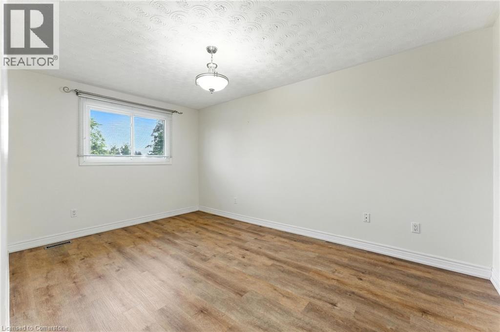 Photo 17 of 286 Lloyminn Avenue, Ancaster ON