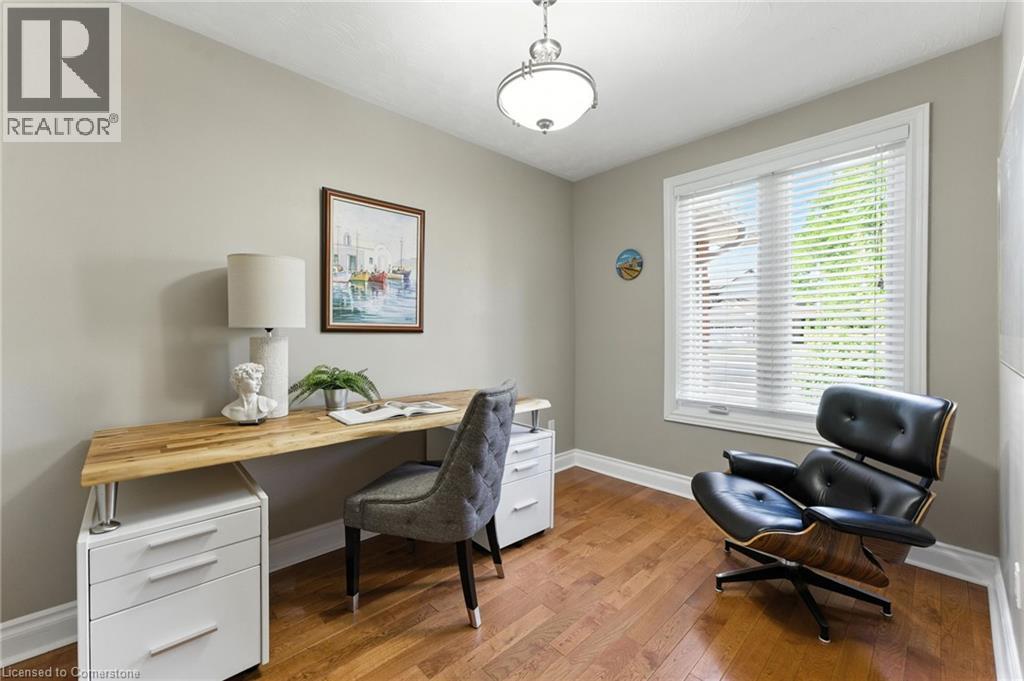 Photo 12 of 286 Lloyminn Avenue, Ancaster ON