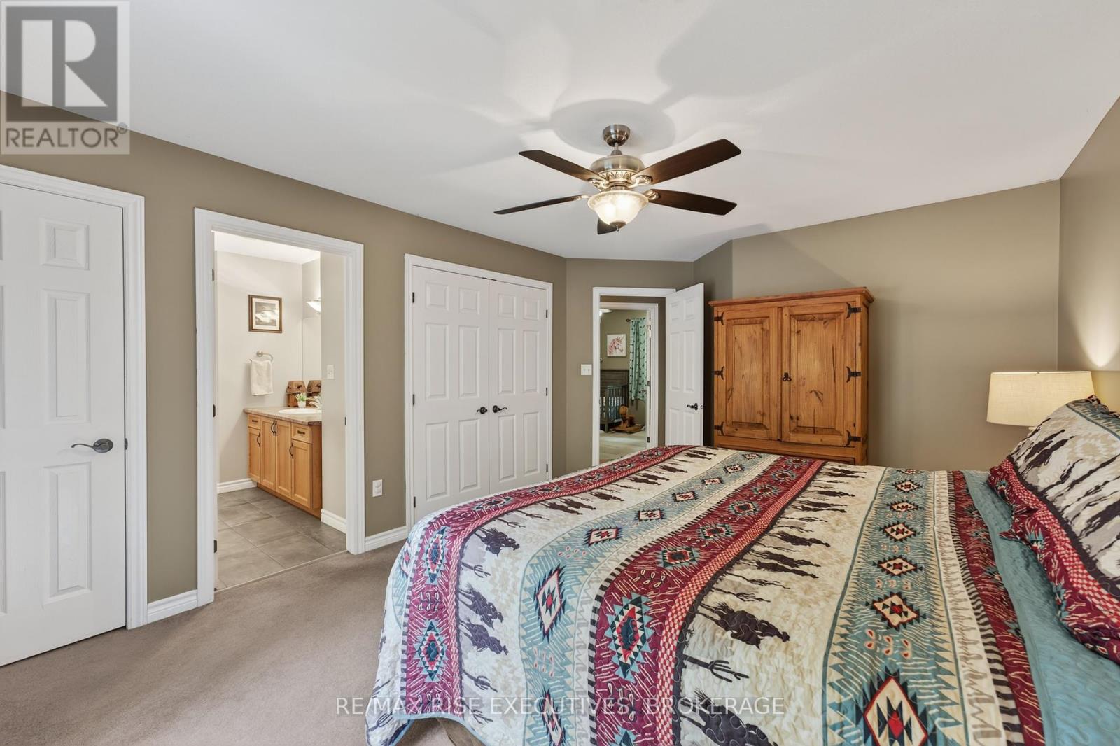 Photo 13 of 4623 Lower Round Lake Road, Frontenac ON