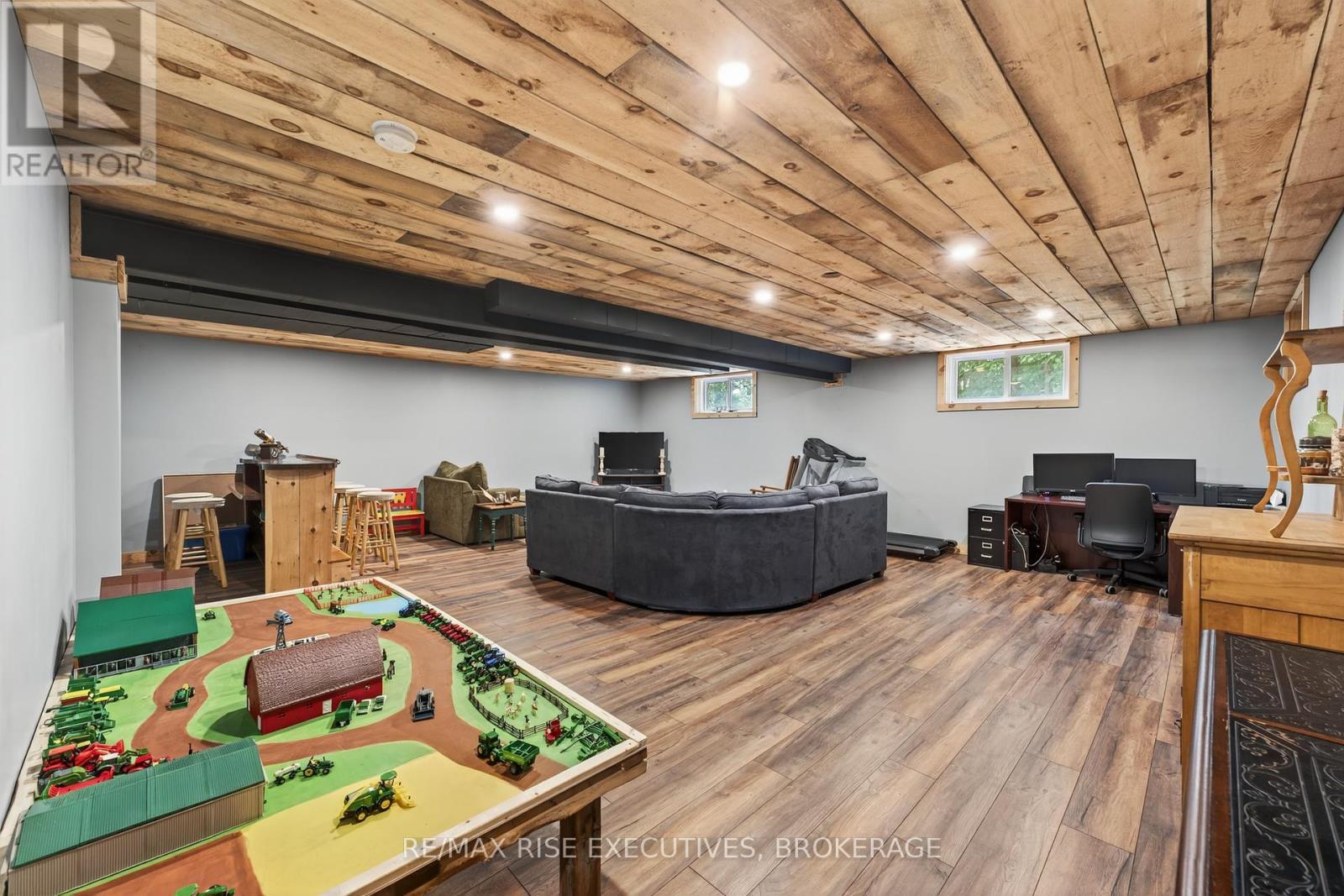 Photo 20 of 4623 Lower Round Lake Road, Frontenac ON
