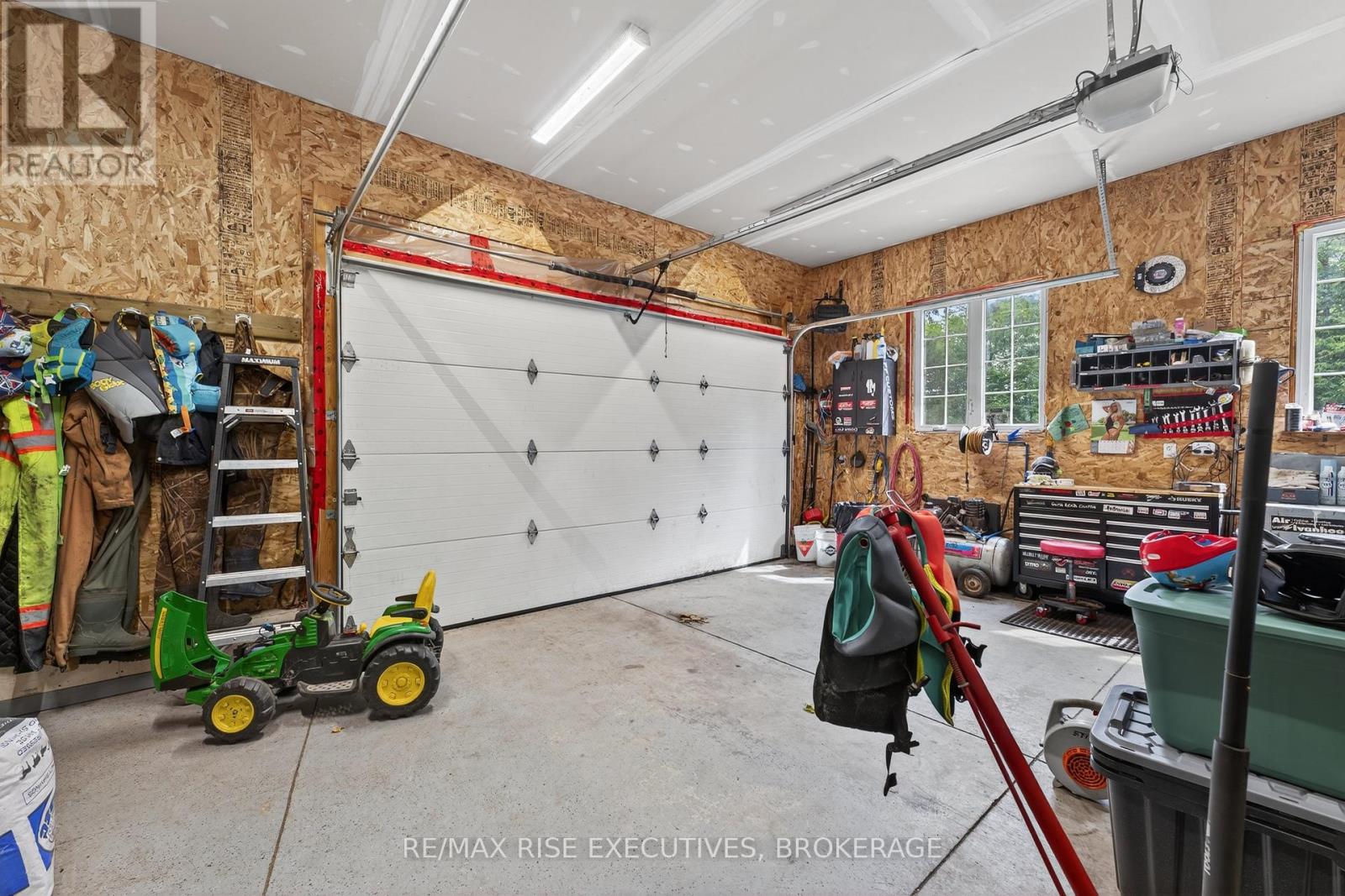 Photo 24 of 4623 Lower Round Lake Road, Frontenac ON