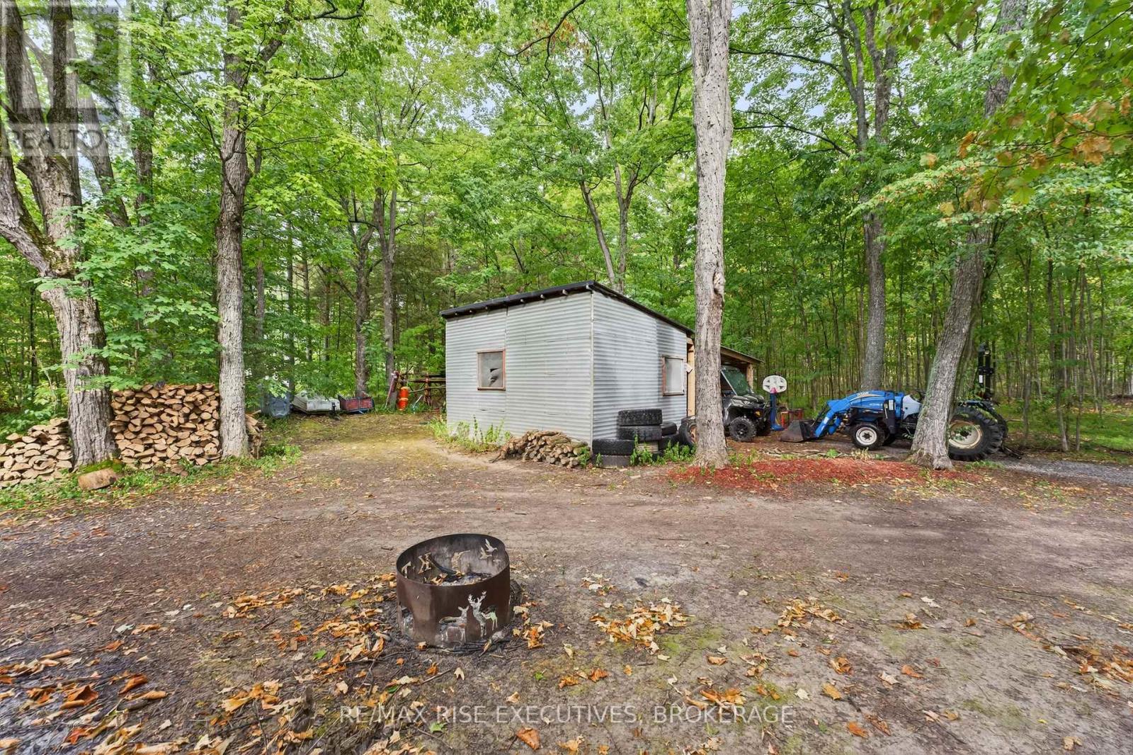 Photo 33 of 4623 Lower Round Lake Road, Frontenac ON