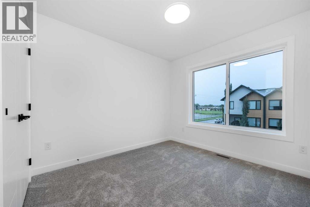 Single Family House for Sale in   Street NW West Hillhurst Calgary 