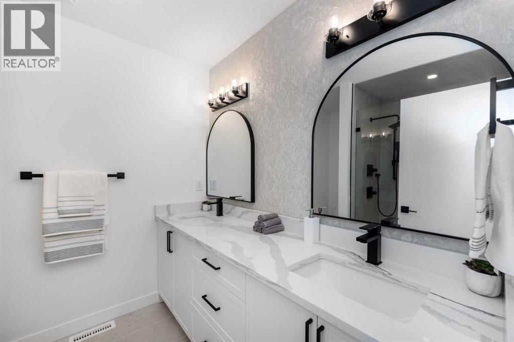 Single Family House for Sale in   Street NW West Hillhurst Calgary 