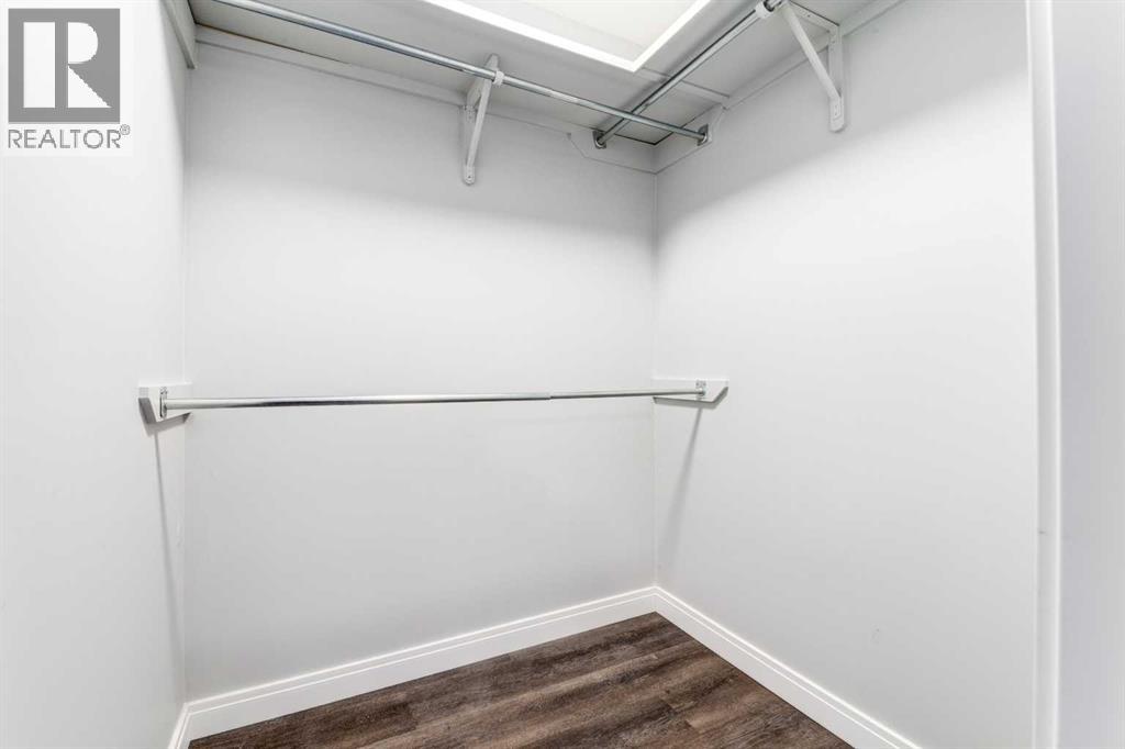 Single Family House for Sale in  Sundown Road SE Sundance Calgary 