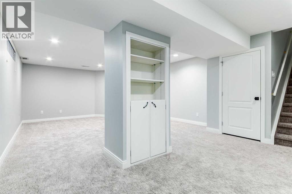 Single Family House for Sale in  Sundown Road SE Sundance Calgary 