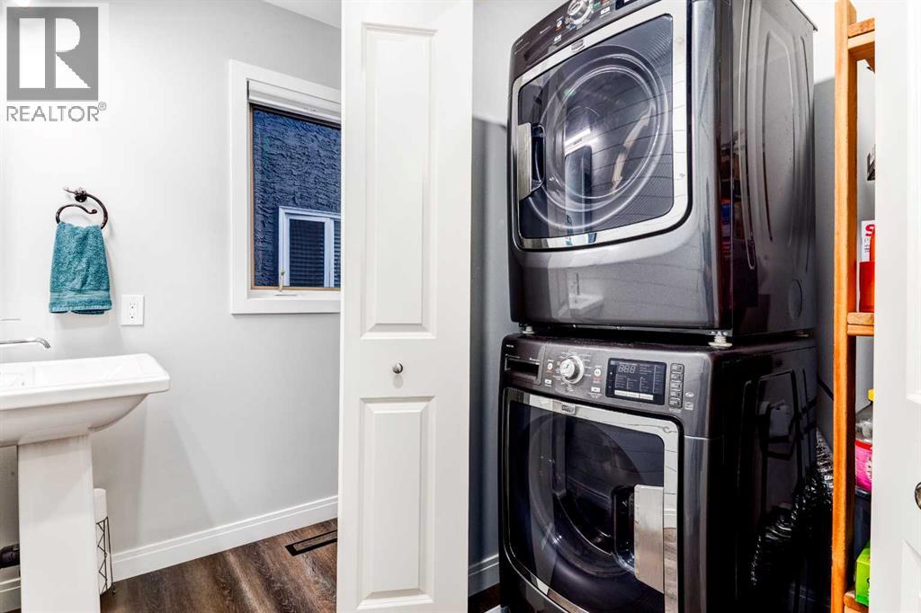 Single Family House for Sale in  Sundown Road SE Sundance Calgary 