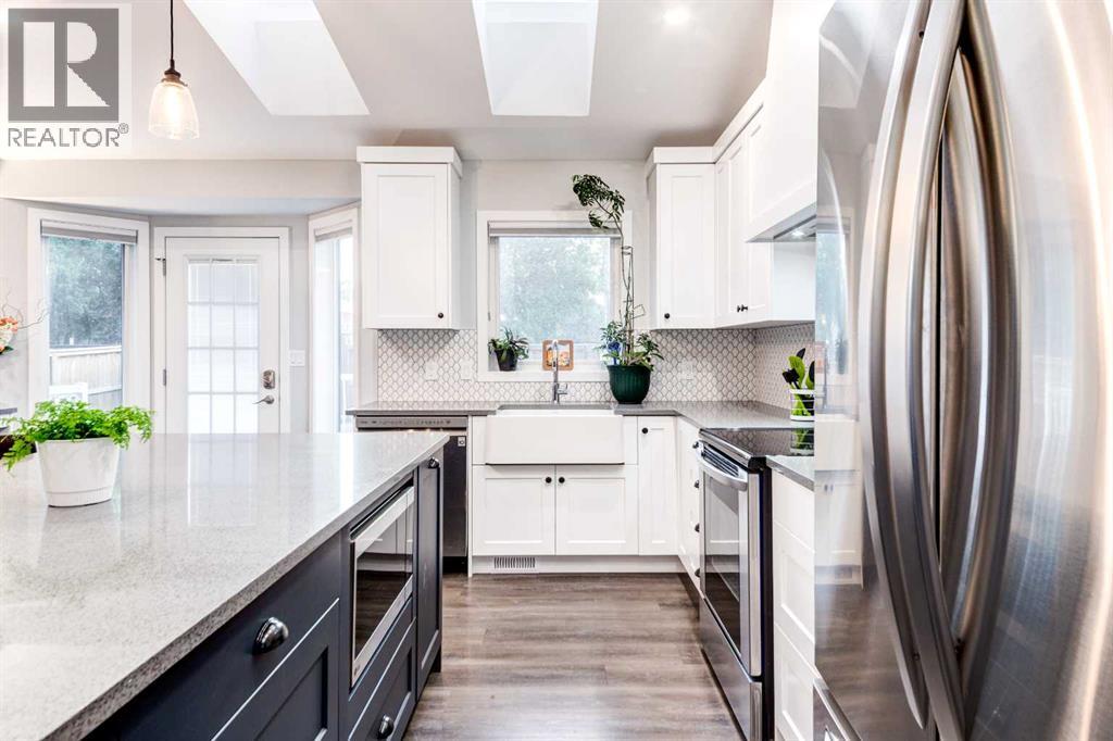 Single Family House for Sale in  Sundown Road SE Sundance Calgary 