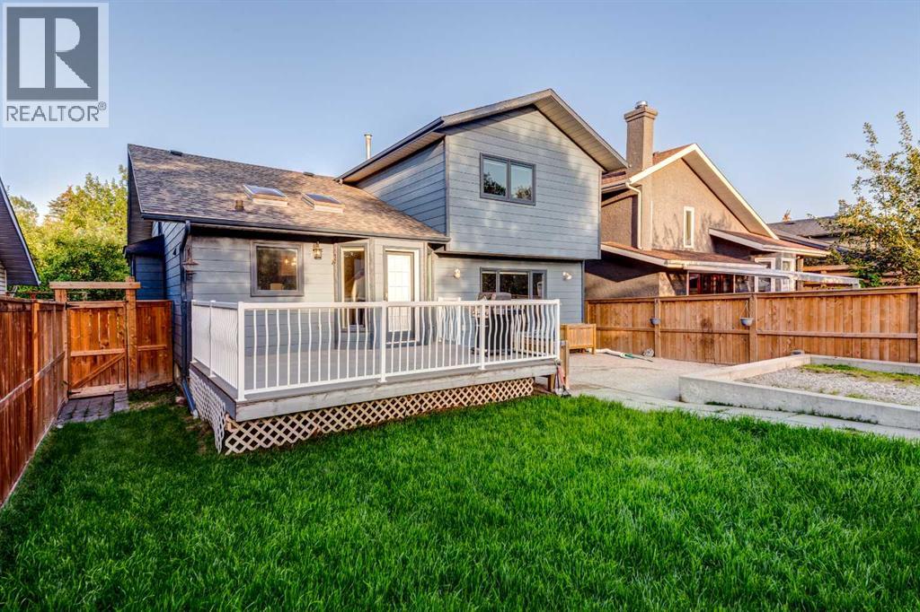 Single Family House for Sale in  Sundown Road SE Sundance Calgary 
