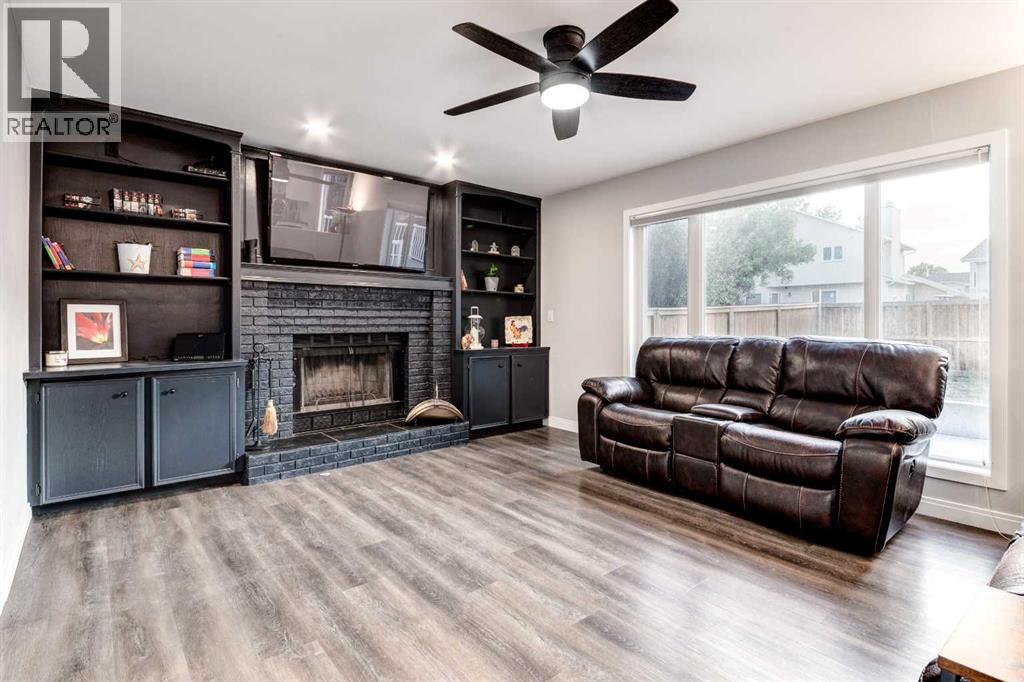 Single Family House for Sale in  Sundown Road SE Sundance Calgary 