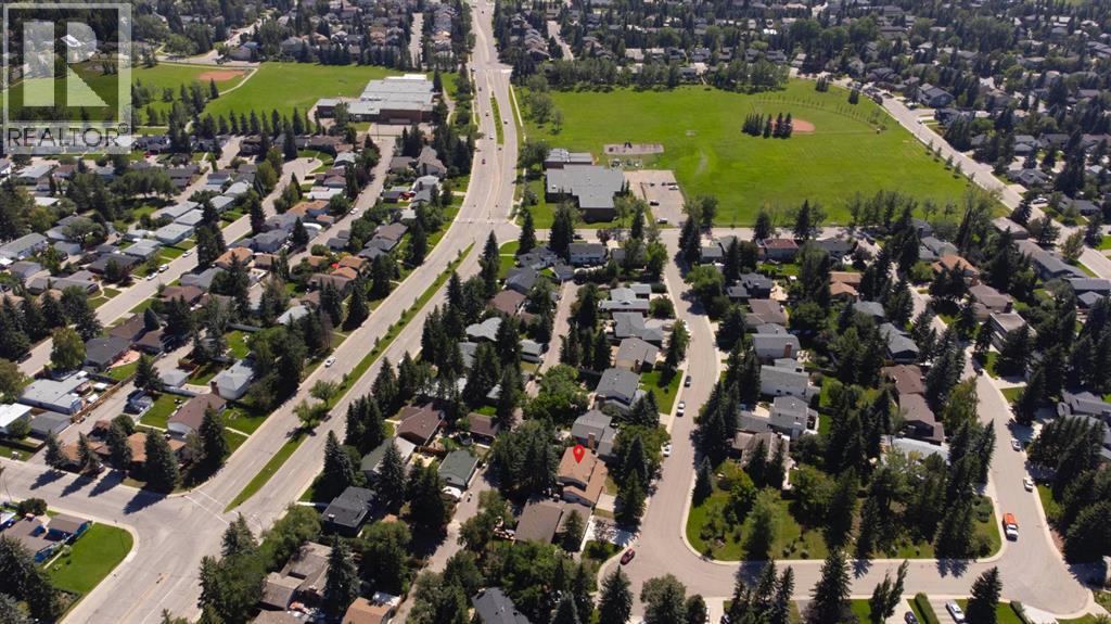 Single Family House for Sale in  Canata Close SW Canyon Meadows Calgary 