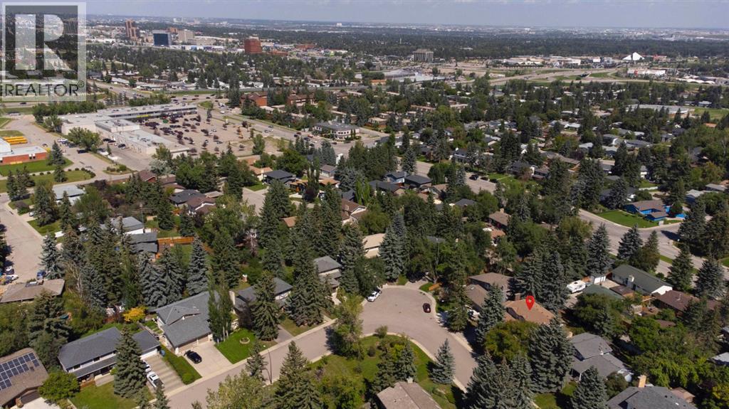 Single Family House for Sale in  Canata Close SW Canyon Meadows Calgary 