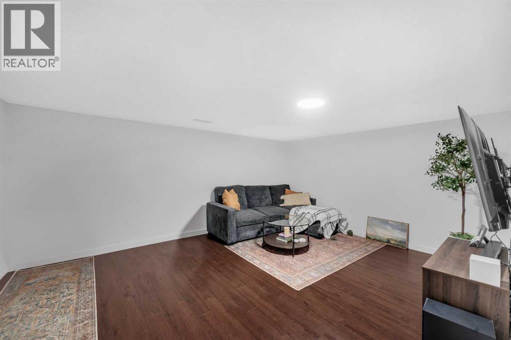 Single Family House Bungalow for Sale in  Rundlehorn Drive NE Pineridge Calgary 