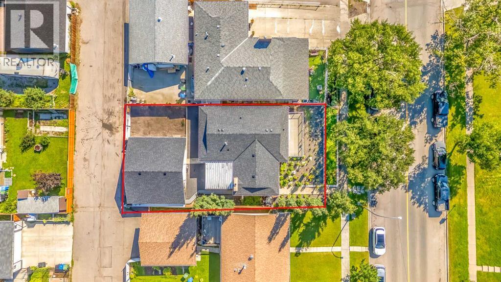 Single Family House Bungalow for Sale in  Rundlehorn Drive NE Pineridge Calgary 