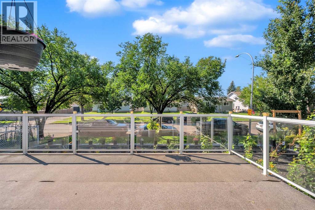 Single Family House Bungalow for Sale in  Rundlehorn Drive NE Pineridge Calgary 