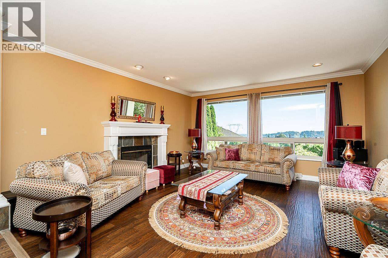 Photo 6 of 2562 Verbena Place, Coquitlam BC