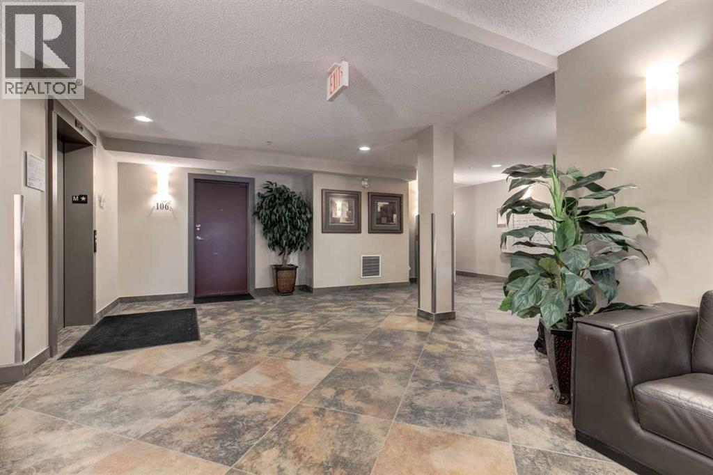 Single Family House for Sale in   Kensington Close NW Hillhurst Calgary 