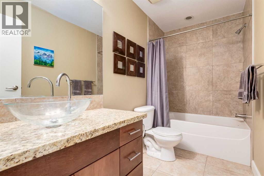 Single Family House for Sale in   Kensington Close NW Hillhurst Calgary 
