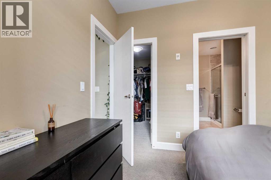 Single Family House for Sale in   Kensington Close NW Hillhurst Calgary 