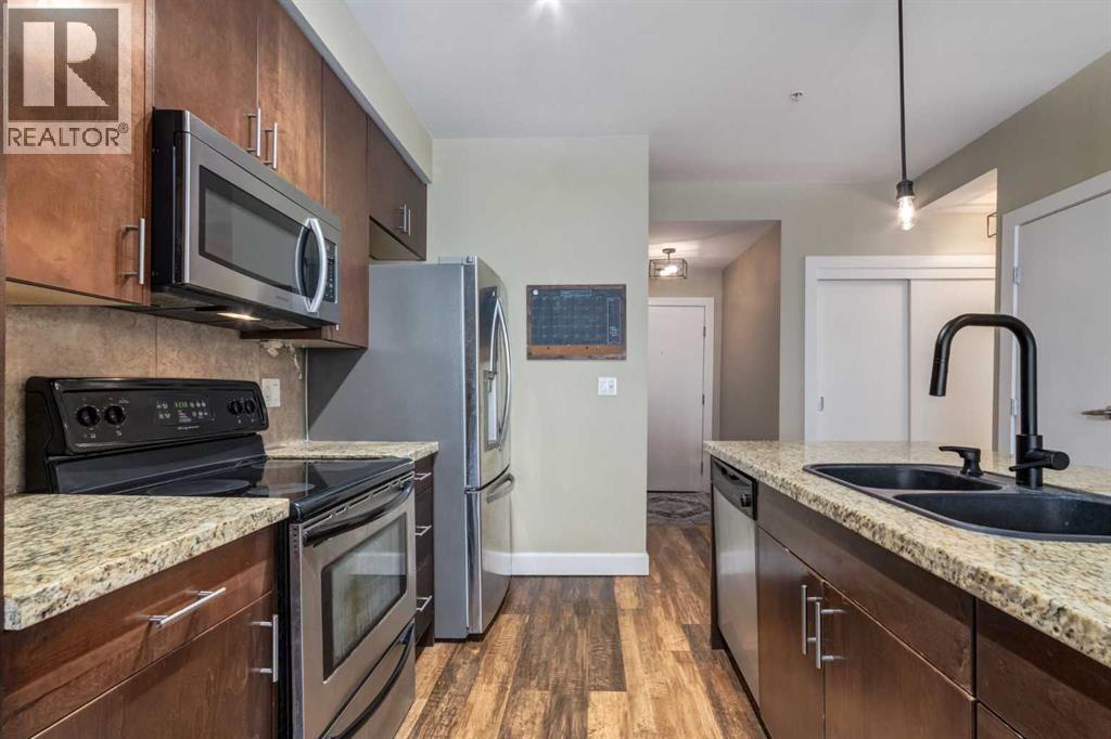 Single Family House for Sale in   Kensington Close NW Hillhurst Calgary 