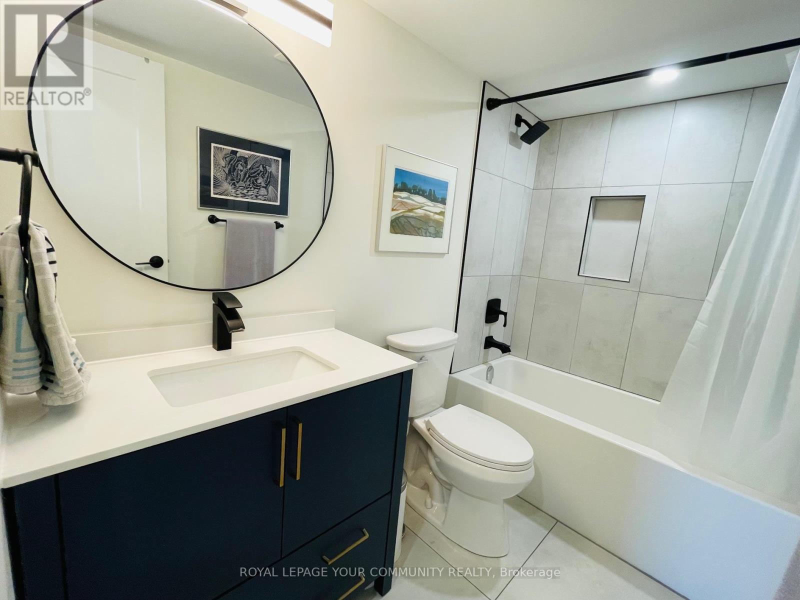 Photo 19 of 1004 50 Inverlochy Boulevard, Markham ON