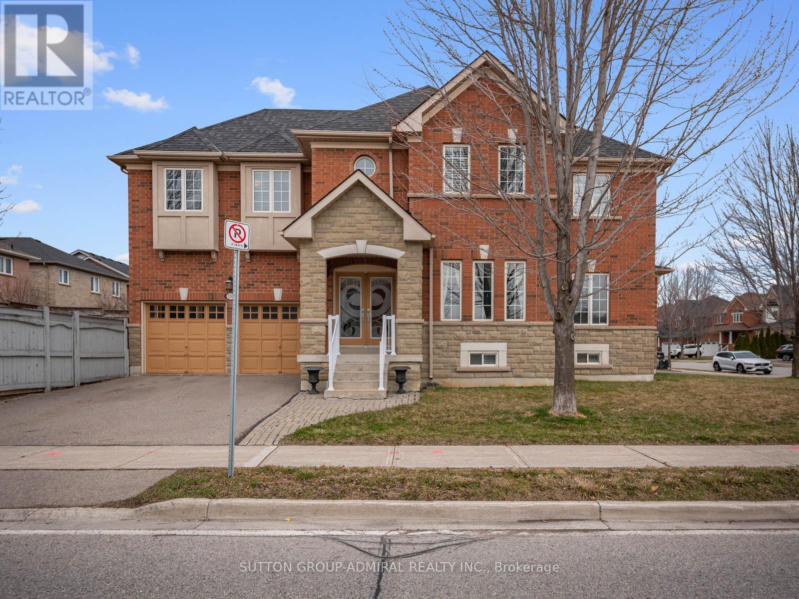 Photo 1 of 450 Pleasant Ridge Avenue, Vaughan ON