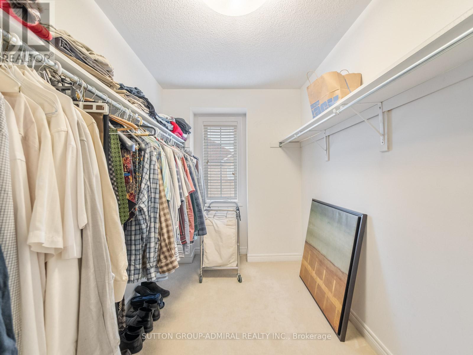 Photo 19 of 450 Pleasant Ridge Avenue, Vaughan ON