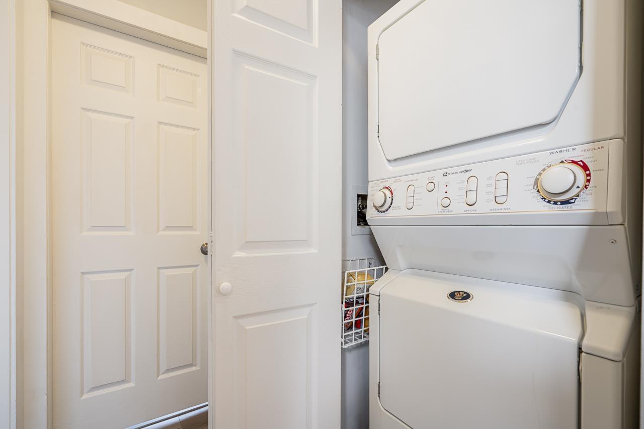 Photo 17 of 306 20257 54 Avenue, Langley BC