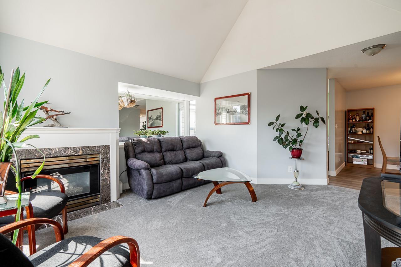 Photo 8 of 306 20257 54 Avenue, Langley BC