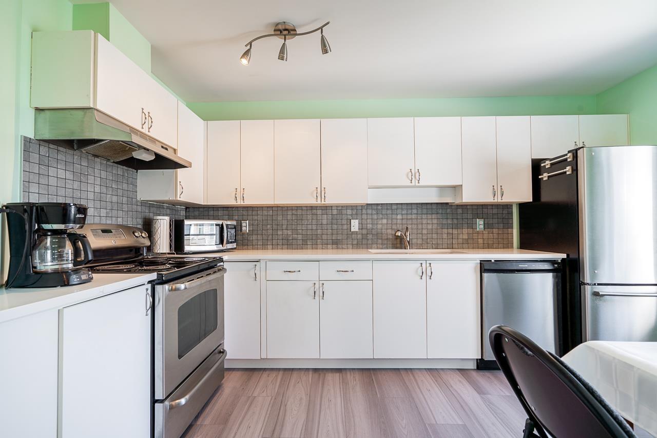 Photo 10 of 306 20257 54 Avenue, Langley BC