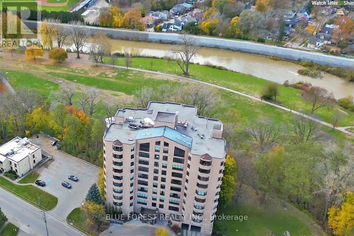 Photo 19 of 506 549 Ridout Street N, London East ON
