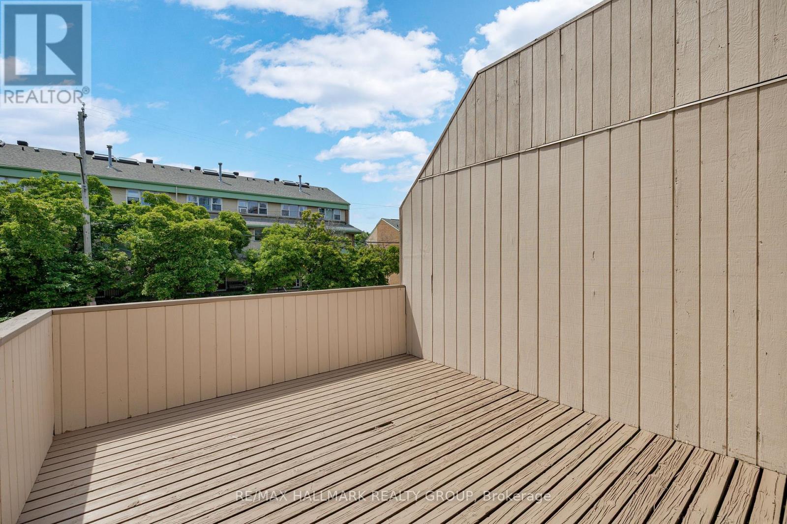 Photo 15 of 213 Booth Street, Ottawa ON
