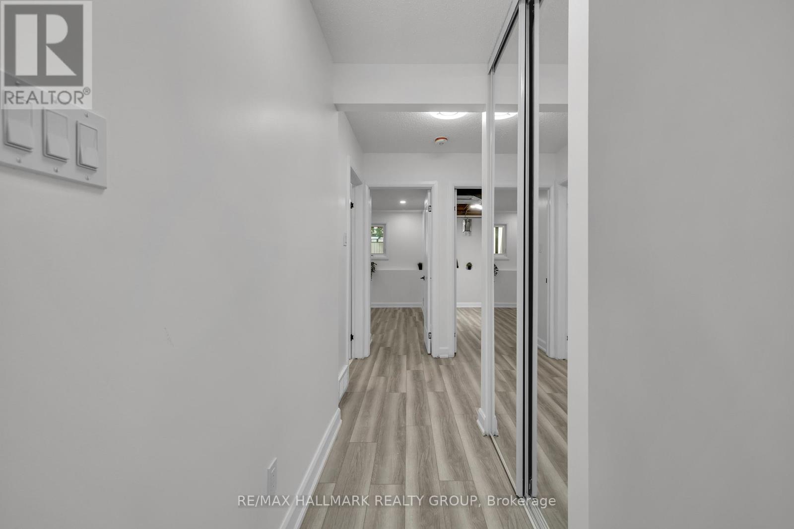 Photo 43 of 213 Booth Street, Ottawa ON