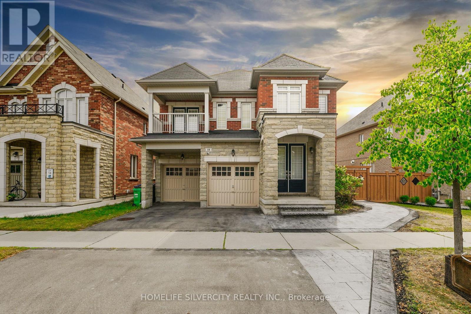Photo 13 of 18 Tysonville Circle, Brampton ON