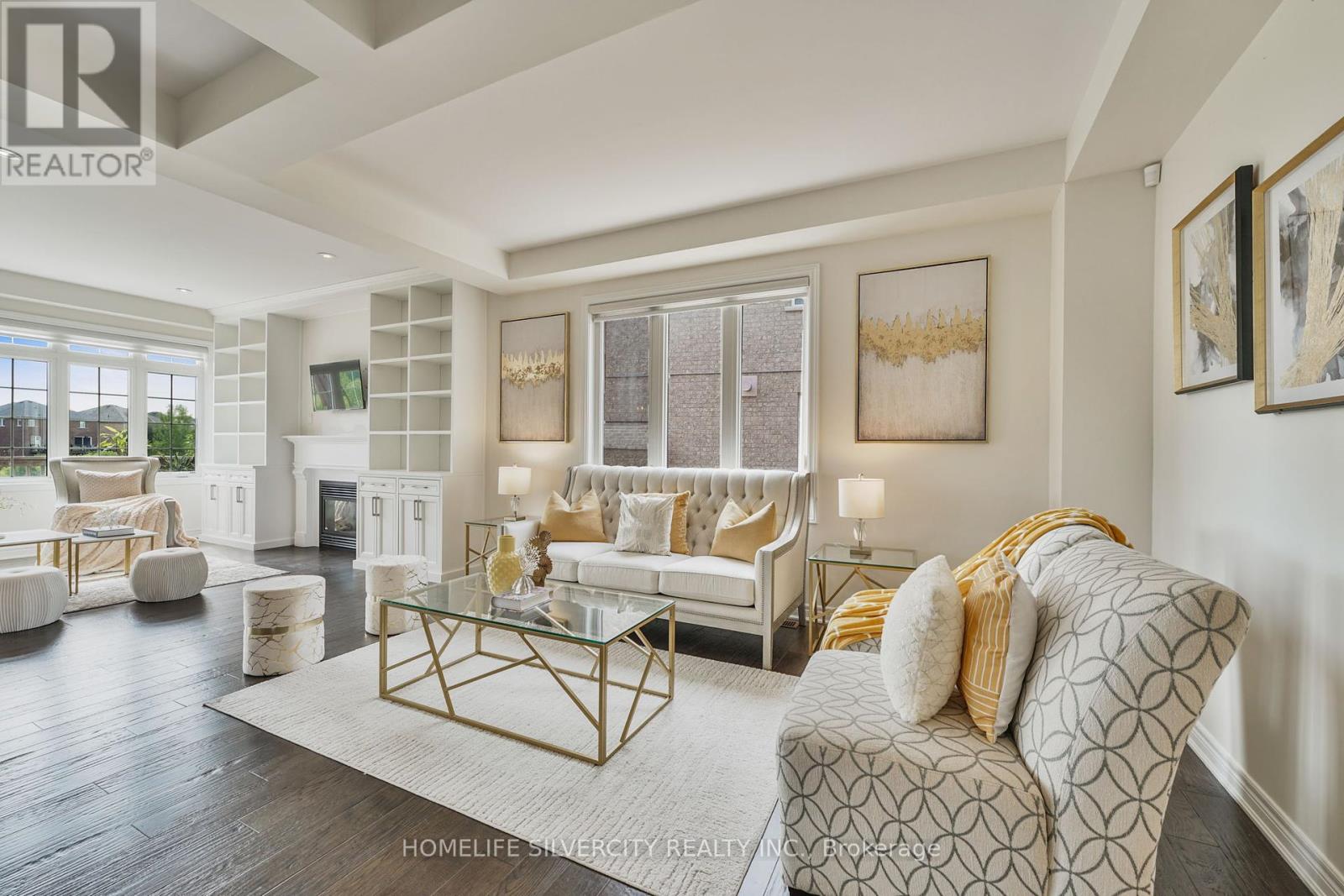 Photo 24 of 18 Tysonville Circle, Brampton ON