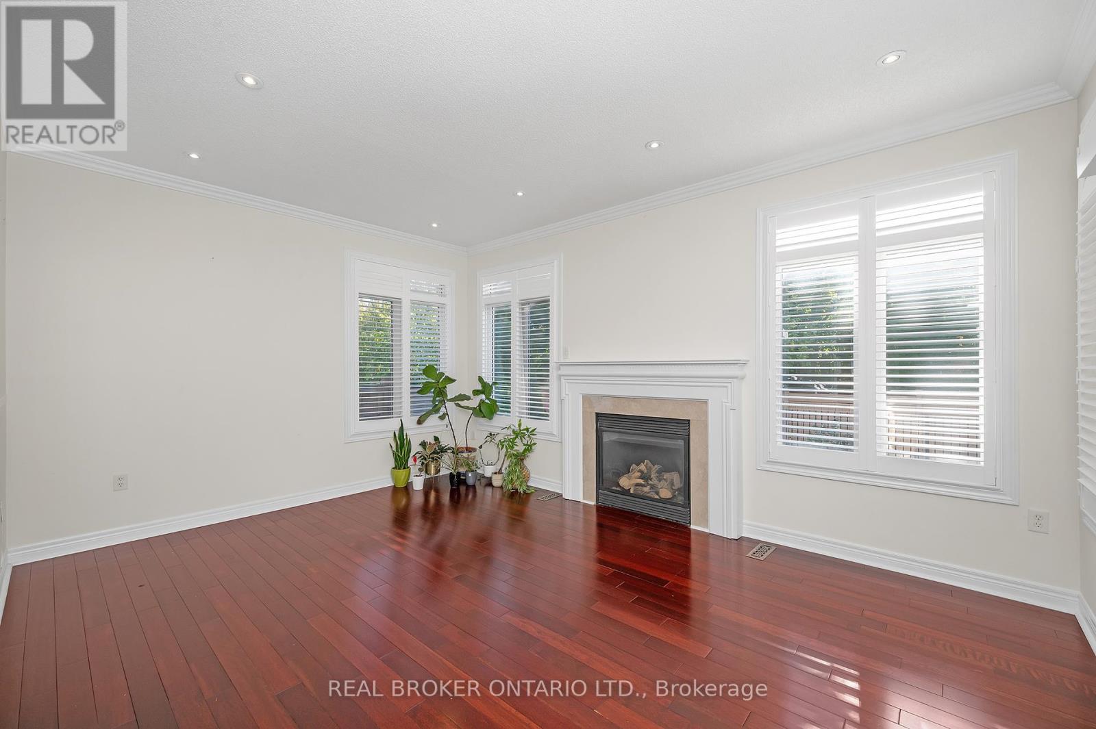 Photo 42 of 7 2295 Rochester Circle, Oakville ON