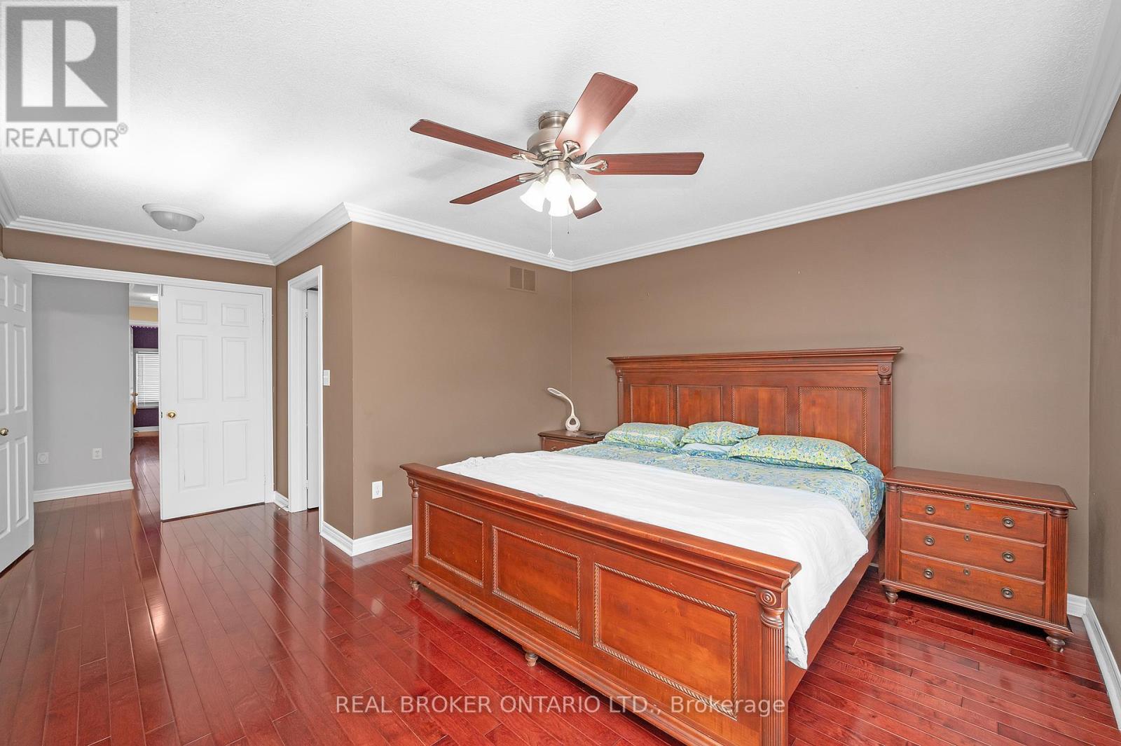 Photo 41 of 7 2295 Rochester Circle, Oakville ON