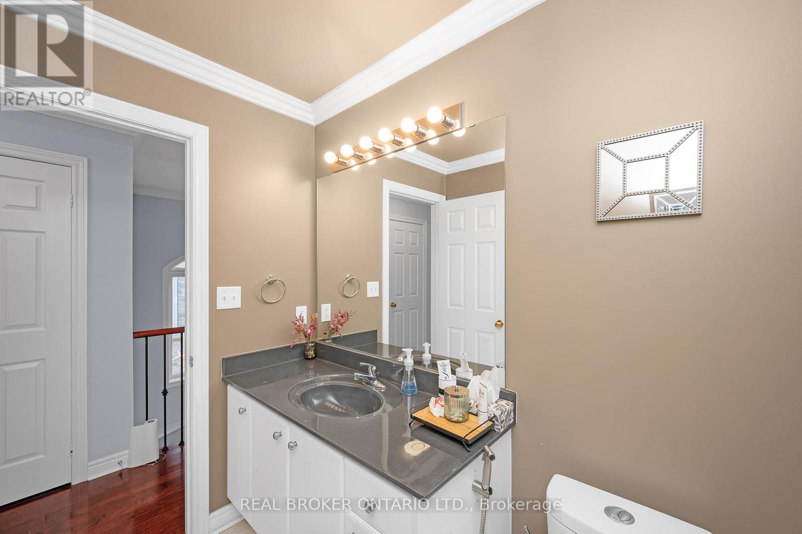 Photo 46 of 7 2295 Rochester Circle, Oakville ON