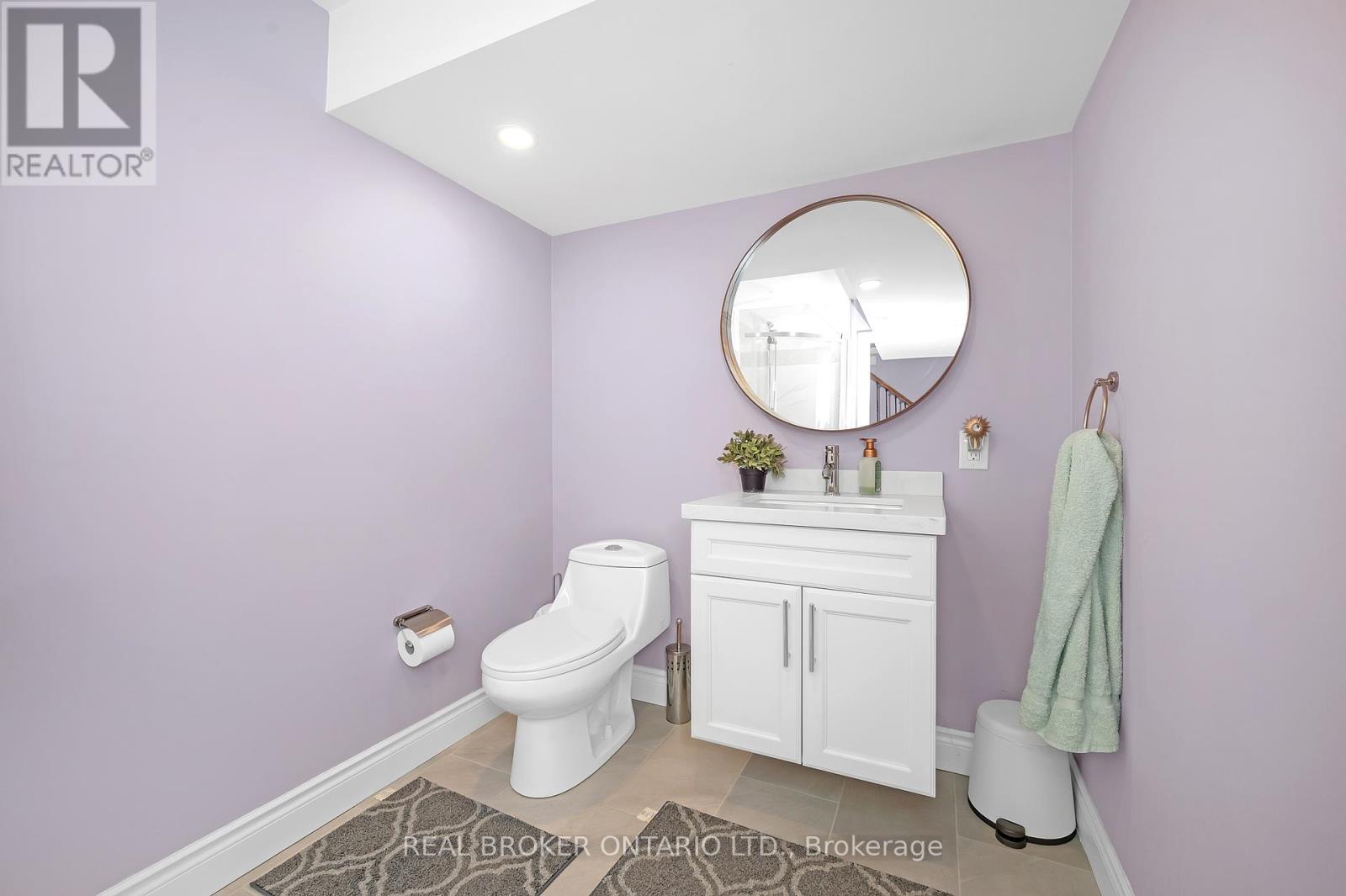 Photo 8 of 7 2295 Rochester Circle, Oakville ON