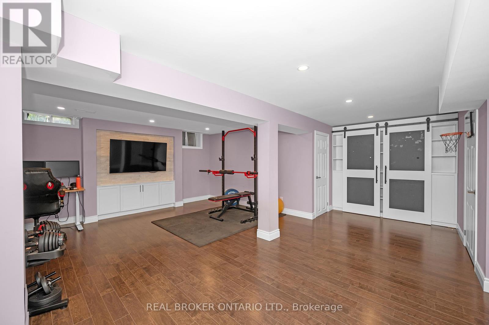 Photo 11 of 7 2295 Rochester Circle, Oakville ON