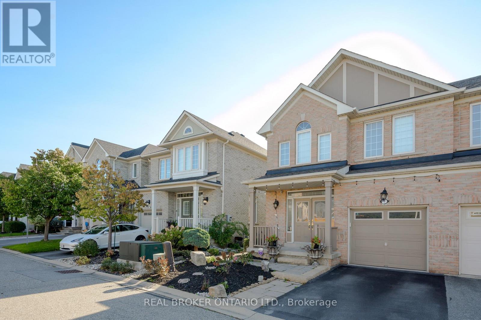 Photo 43 of 7 2295 Rochester Circle, Oakville ON
