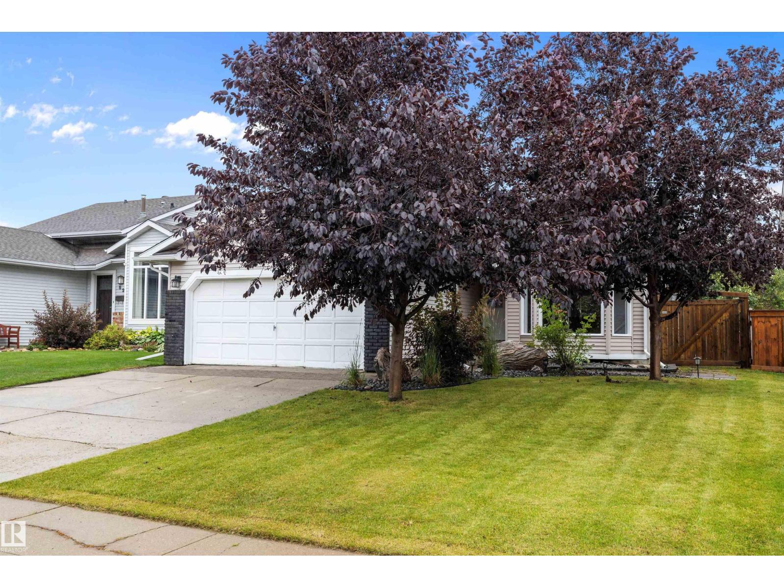 Photo 2 of 50 Mckean Wy, Spruce Grove AB