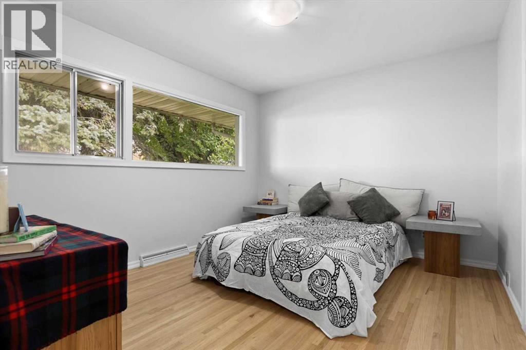 Single Family House Bungalow for Sale in  Moncton Road NE Winston Heights/Mountview Calgary 
