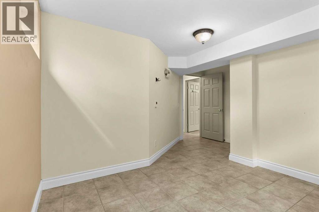 Single Family House Bungalow for Sale in  Moncton Road NE Winston Heights/Mountview Calgary 