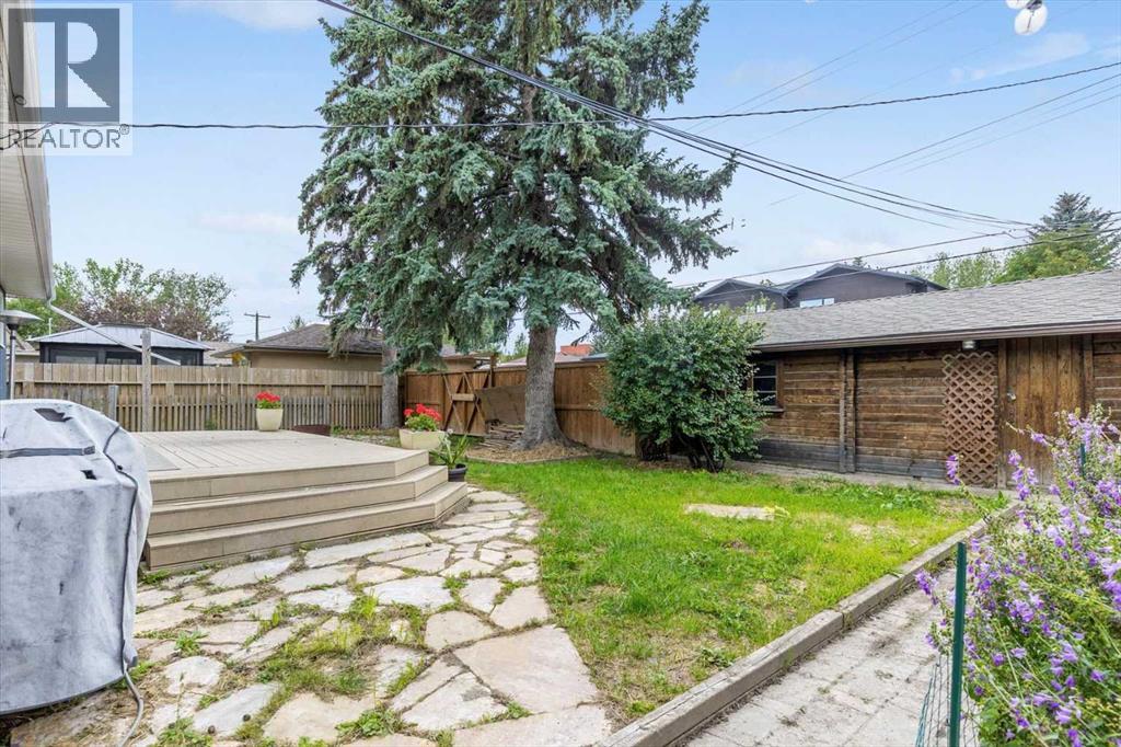 Single Family House Bungalow for Sale in  Moncton Road NE Winston Heights/Mountview Calgary 