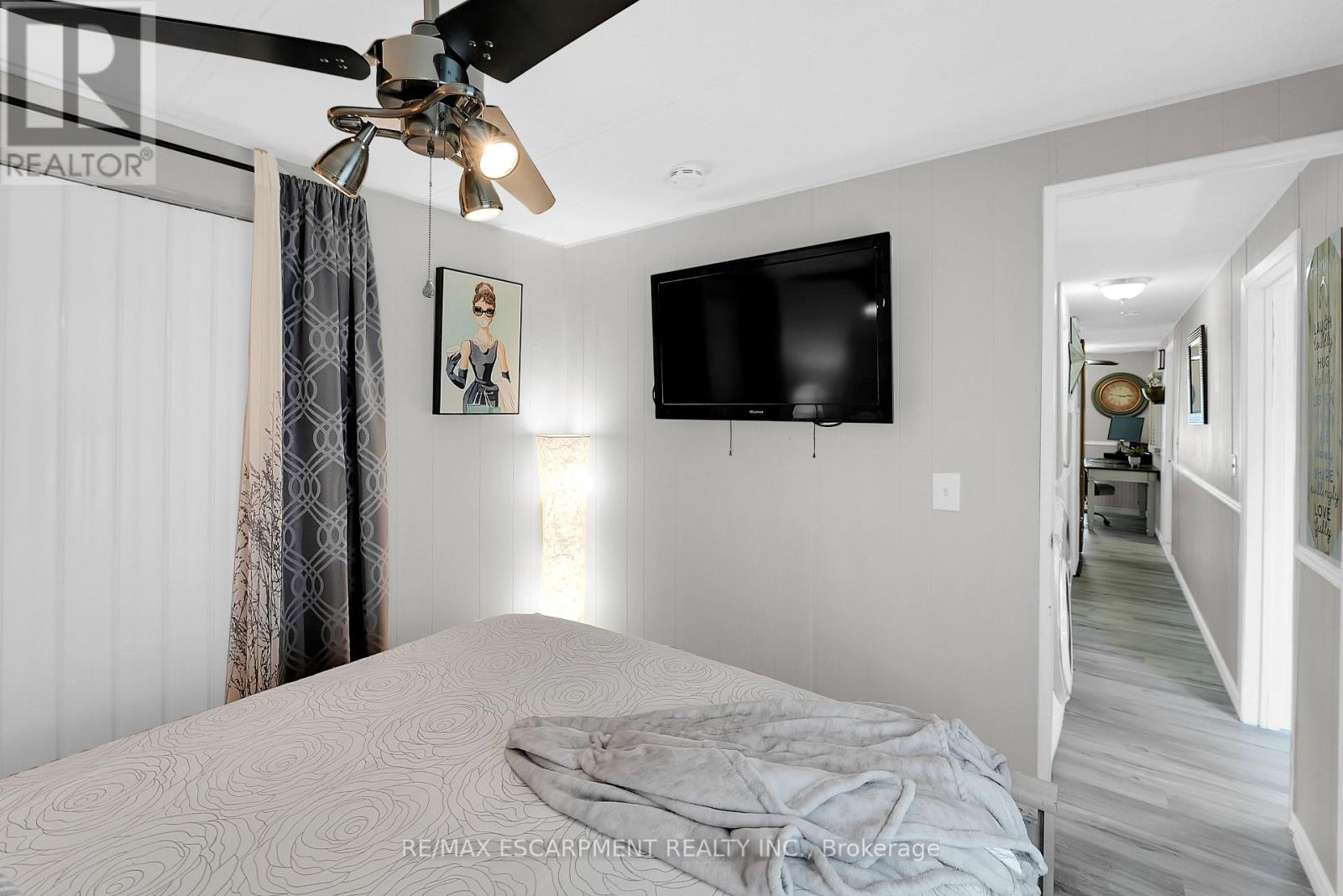 Photo 14 of 4595 Martha Lane, Lincoln ON