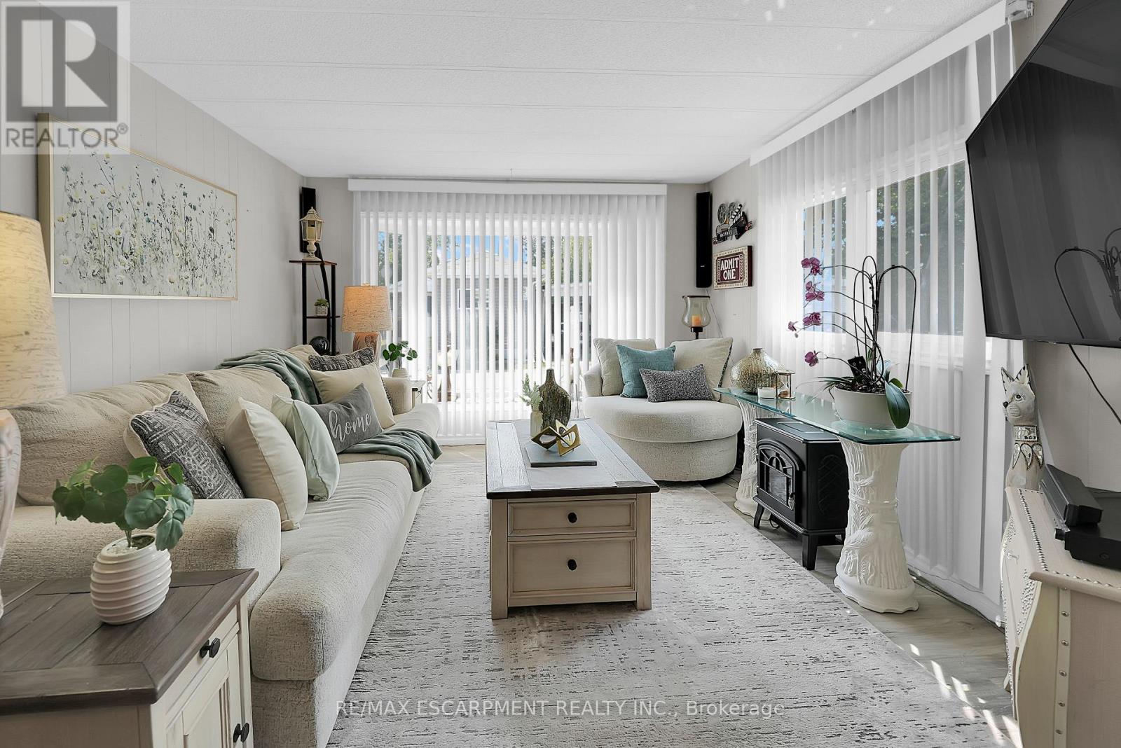 Photo 6 of 4595 Martha Lane, Lincoln ON