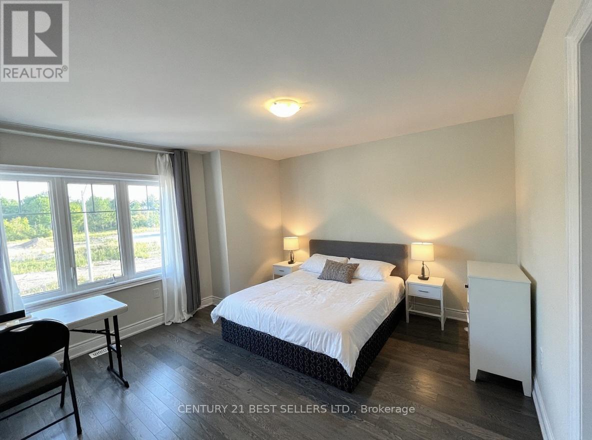 Photo 17 of 89 Higgins Avenue, Thorold ON
